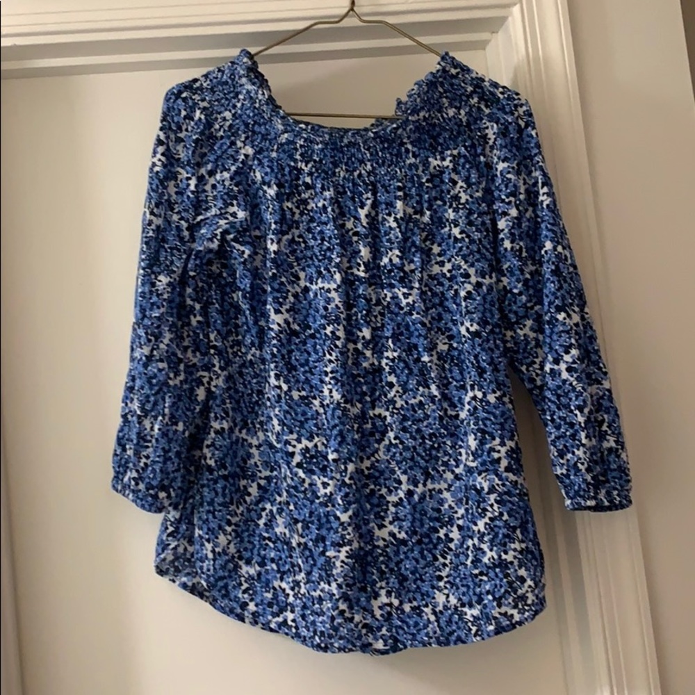 Great used. Off the shoulder